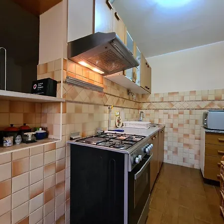 Apartment Fuer 4 Personen Ca 68 Qm In Pula, Istrien Istrische Riviera Pula